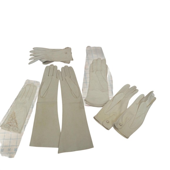 Aris Accessories - Vintage Aris Van Raalte Kidskin Leather Gloves Lot 5 Pairs Ivory Cream Lace 7.5